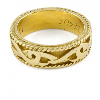 18ct gold 7.5g Wedding Ring size I½
